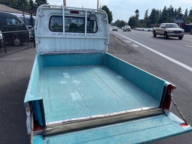 2000 Mitsubishi Minicab JDM car for sale — photo 15 of 25