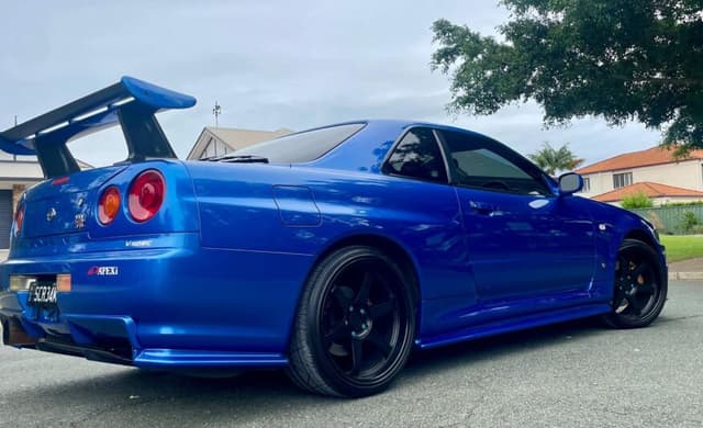 1999 Nissan Skyline JDM car for sale — photo 9 of 13