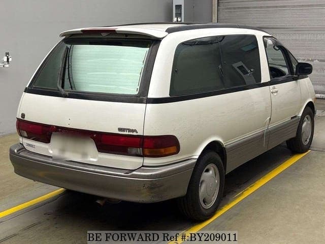 1997 Toyota Estima JDM car for sale — photo 2 of 2