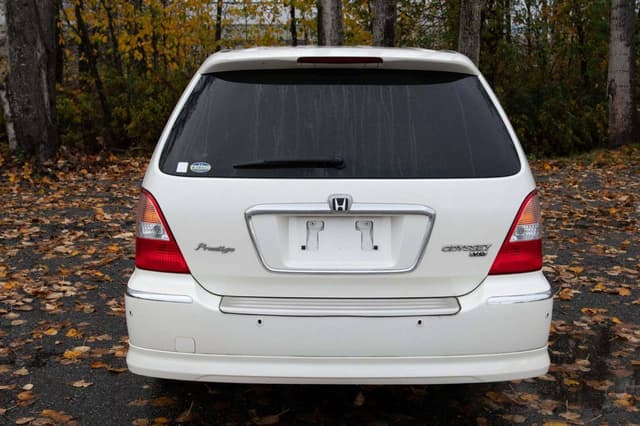 2000 Honda Odyssey JDM car for sale — photo 6 of 25