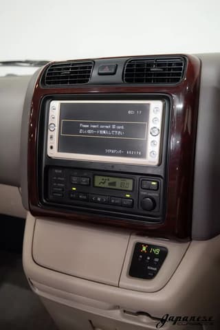 1999 Toyota Grand Hiace JDM car for sale — photo 10 of 25