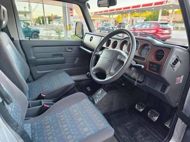 1997 Suzuki Jimny JDM car for sale — photo 10 of 20
