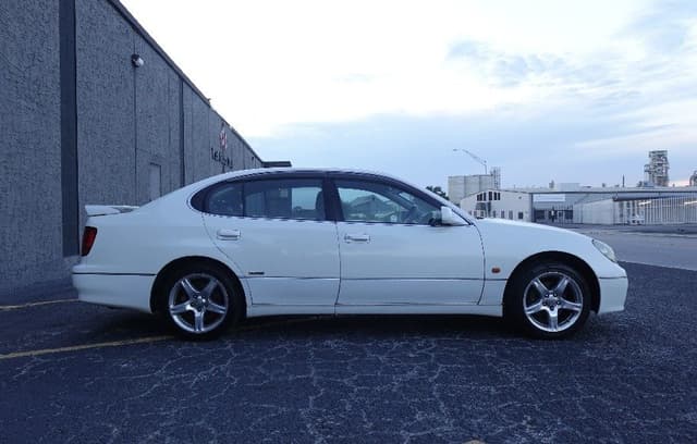 2001 Toyota Aristo JDM car for sale — photo 7 of 11