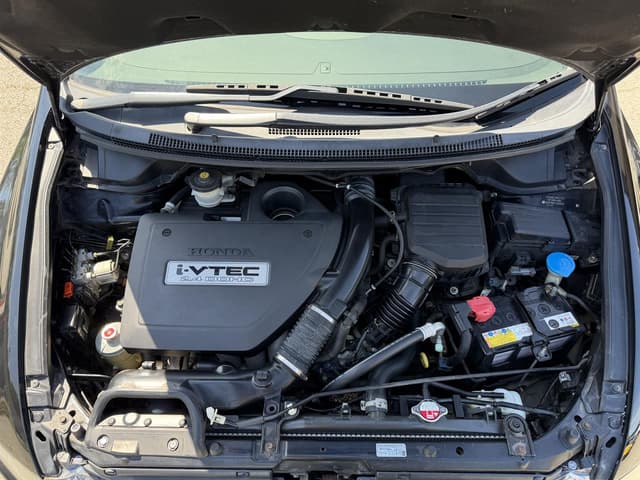 2008 Honda Odyssey JDM car for sale — photo 16 of 20