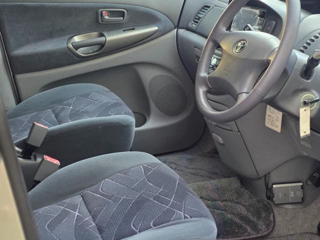2000 Toyota Estima JDM car for sale — photo 7 of 25