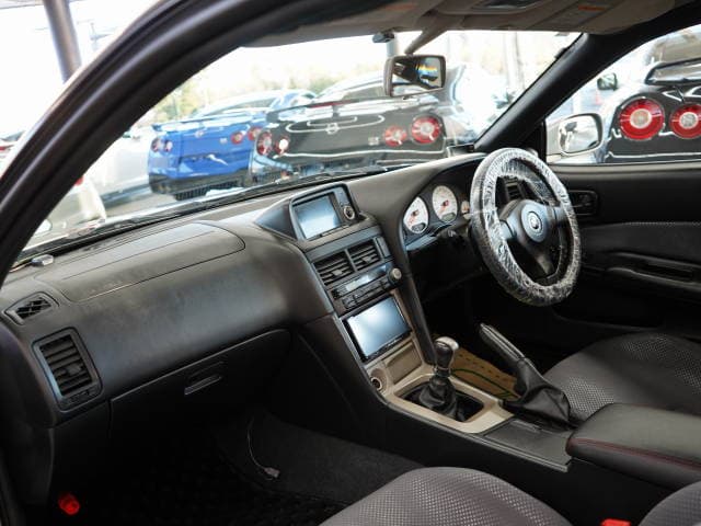 2000 Nissan Skyline JDM car for sale — photo 14 of 22