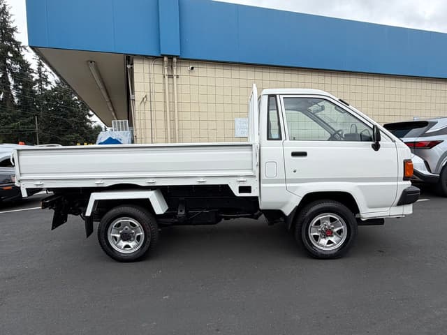 1992 Toyota Lite Ace JDM car for sale — photo 14 of 25