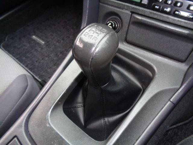 1999 Nissan Skyline JDM car for sale — photo 14 of 20