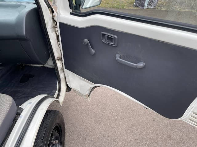 1999 Daihatsu Hijet JDM car for sale — photo 24 of 25