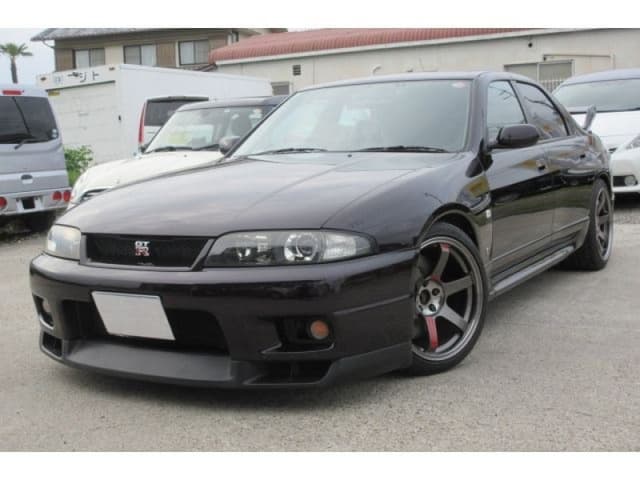 1998 Nissan Skyline JDM car for sale — photo 4 of 5