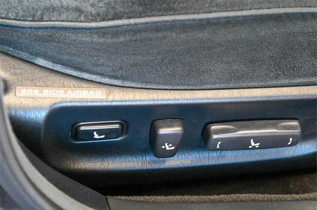 2001 Toyota Aristo JDM car for sale — photo 15 of 20