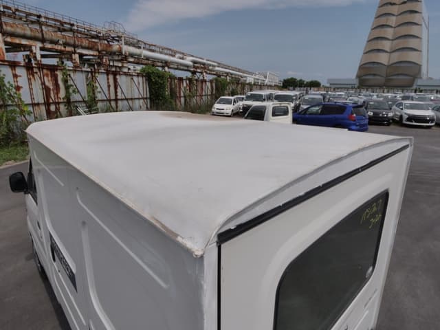 2001 Mitsubishi Minicab JDM car for sale — photo 15 of 25