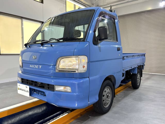 2001 Daihatsu Hijet JDM car for sale — photo 2 of 24