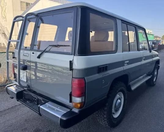 1990 Toyota Land Cruiser Prado JDM car for sale — photo 7 of 17