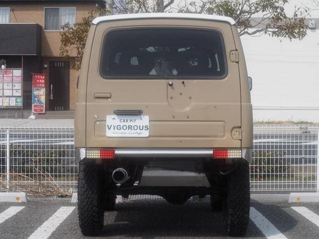 1997 Suzuki Jimny JDM car for sale — photo 5 of 20