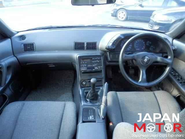 1990 Nissan Skyline JDM car for sale — photo 3 of 10