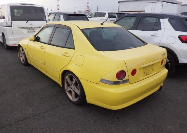 1998 Toyota Altezza JDM car for sale — photo 3 of 20