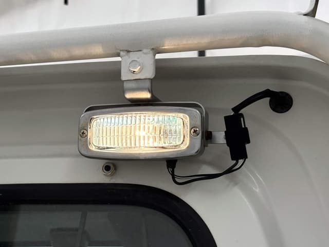 2001 Daihatsu Hijet JDM car for sale — photo 6 of 25