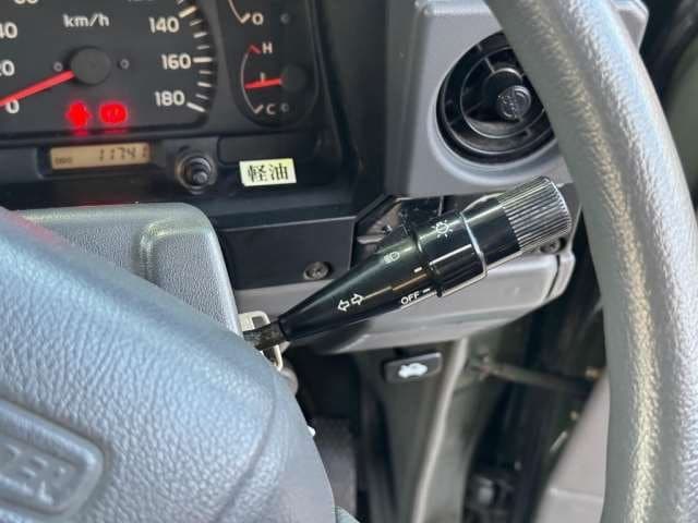 2001 Toyota Land Cruiser JDM car for sale — photo 20 of 25