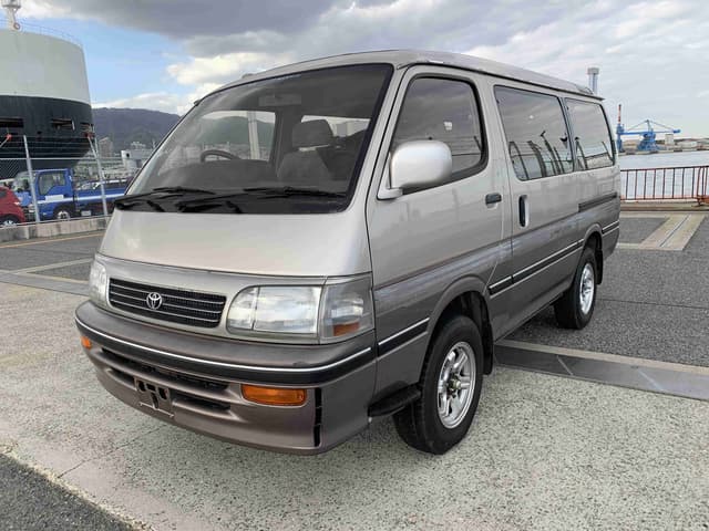 1994 Toyota HiAce JDM car for sale — photo 2 of 9