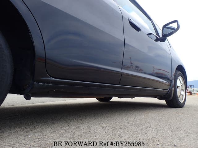 2010 Honda Fit JDM car for sale — photo 21 of 25