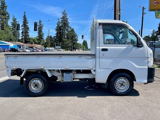 1999 Daihatsu Hijet JDM car for sale — photo 8 of 25