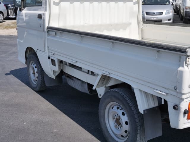 2001 Daihatsu Hijet JDM car for sale — photo 17 of 25