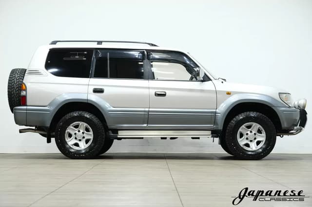 1997 Toyota Land Cruiser JDM car for sale — photo 4 of 25