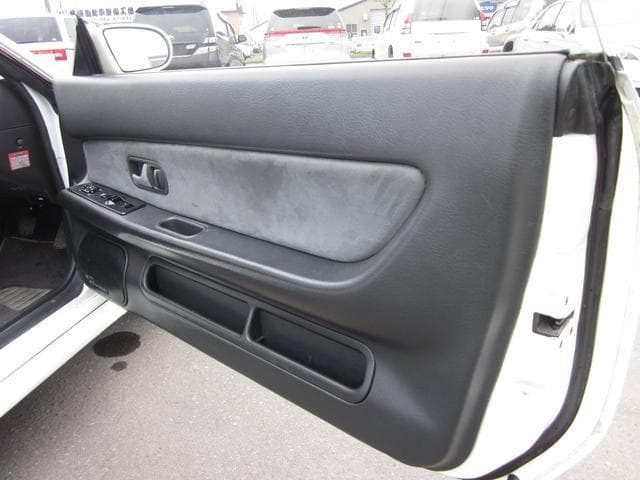 1995 Nissan Skyline JDM car for sale — photo 15 of 25