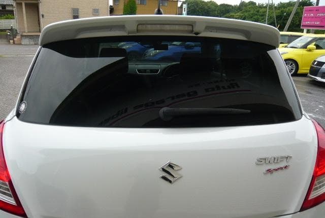 2011 Suzuki Swift JDM car for sale — photo 15 of 25