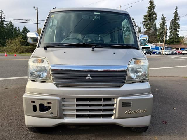2000 Mitsubishi Town Box JDM car for sale — photo 3 of 25