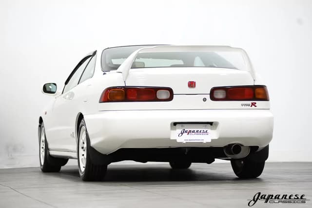 1995 Honda Integra JDM car for sale — photo 6 of 25