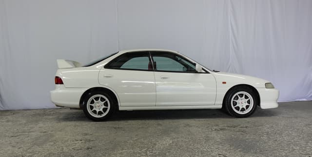 1996 Honda Integra JDM car for sale — photo 4 of 14