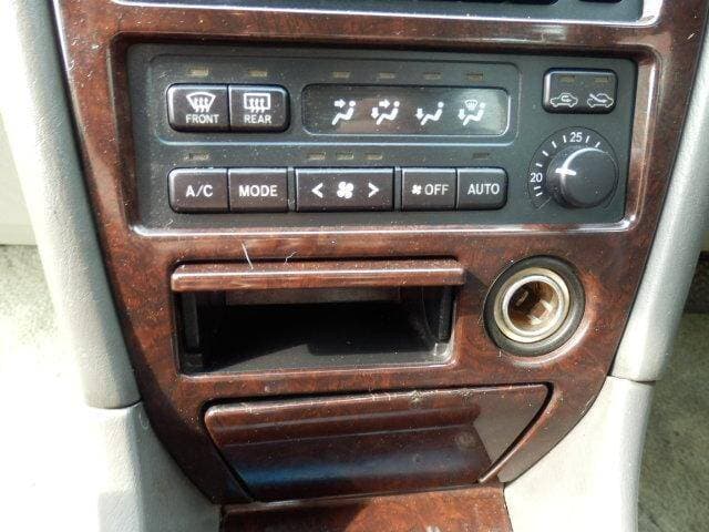 1997 Toyota Chaser JDM car for sale — photo 16 of 20