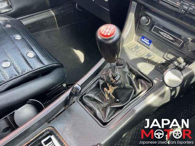 1974 Nissan Fairlady Z JDM car for sale — photo 17 of 19