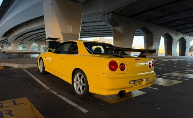 1998 Nissan Skyline JDM car for sale — photo 15 of 22