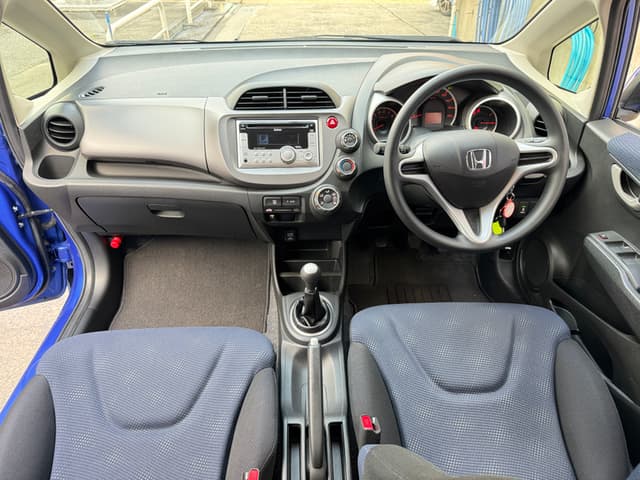 2011 Honda Fit JDM car for sale — photo 5 of 25