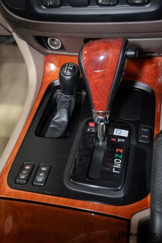 1998 Toyota Land Cruiser JDM car for sale — photo 10 of 25