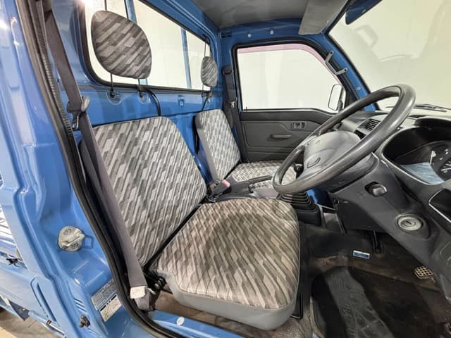 2001 Daihatsu Hijet JDM car for sale — photo 8 of 24