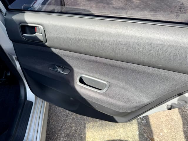 2001 Mitsubishi Lancer Evolution JDM car for sale — photo 17 of 25