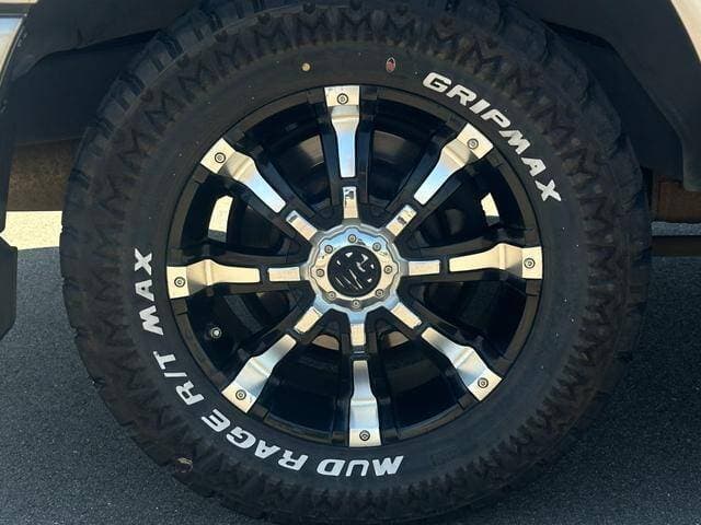 2000 Toyota Land Cruiser JDM car for sale — photo 11 of 17