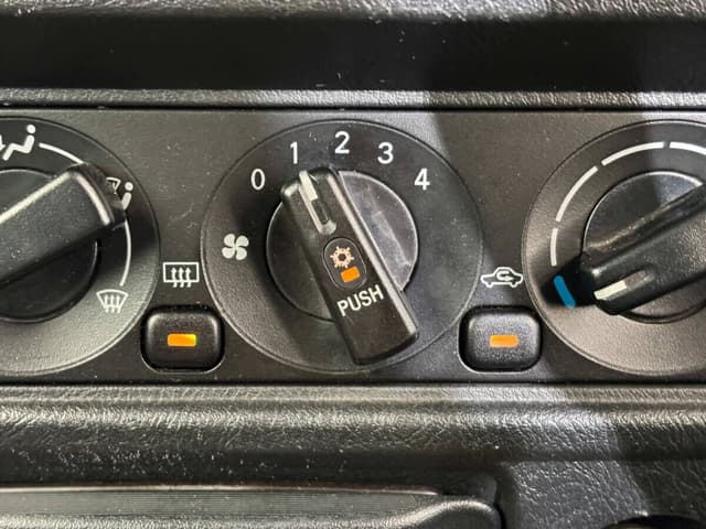 2001 Mitsubishi Pajero Mini JDM car for sale — photo 15 of 25