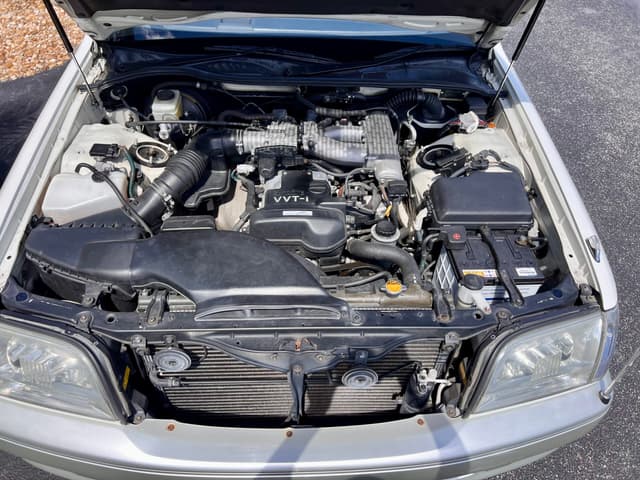 1996 Toyota Crown JDM car for sale — photo 9 of 21