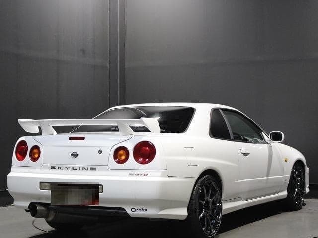 2000 Nissan Skyline JDM car for sale — photo 2 of 9