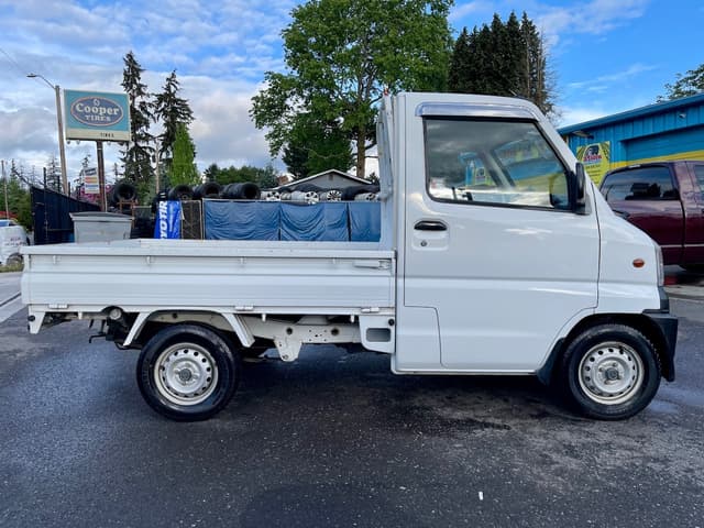 1999 Mitsubishi Minicab JDM car for sale — photo 8 of 25
