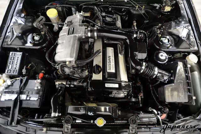 1992 Nissan Skyline JDM car for sale — photo 18 of 24