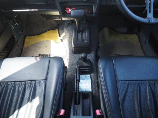 1996 Suzuki Jimny JDM car for sale — photo 11 of 20
