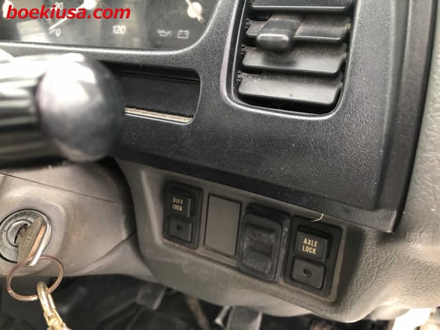 1997 Suzuki Carry JDM car for sale — photo 16 of 25