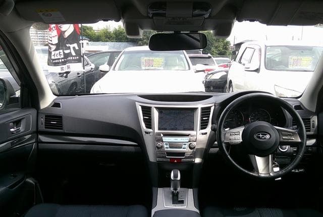 2010 Subaru Legacy JDM car for sale — photo 4 of 25