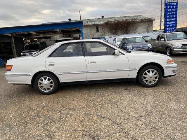 1998 Toyota Mark II JDM car for sale — photo 4 of 20